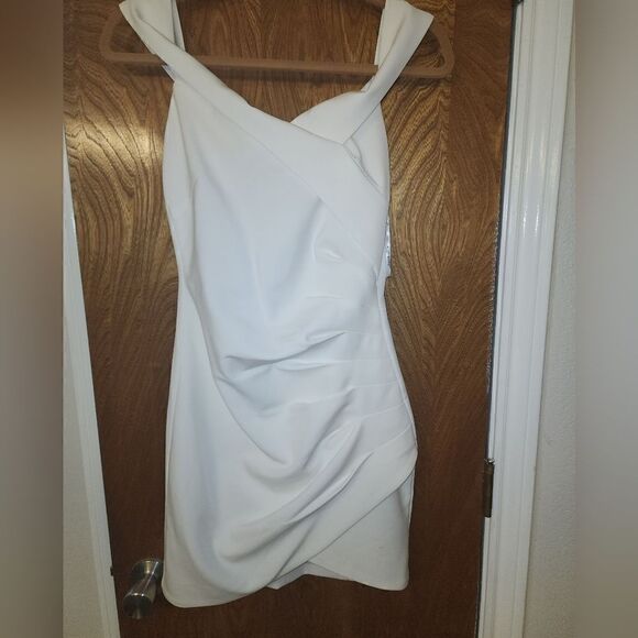 Lavish Alice Off the Shoulder Mini Dress Size 4 AS IS - Picture 7 of 10